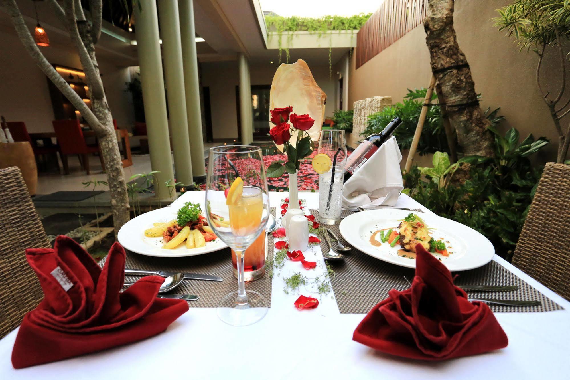 סמיניאק The Kasih Villas & Spa מראה חיצוני תמונה