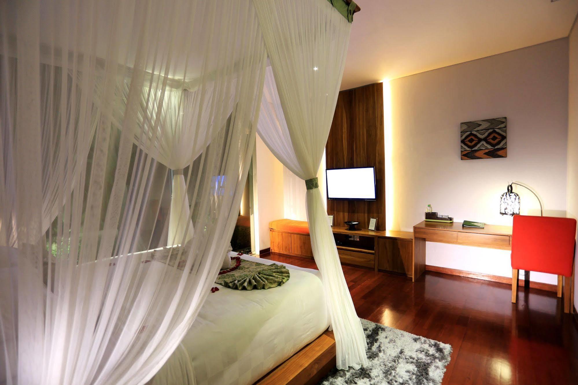 סמיניאק The Kasih Villas & Spa מראה חיצוני תמונה